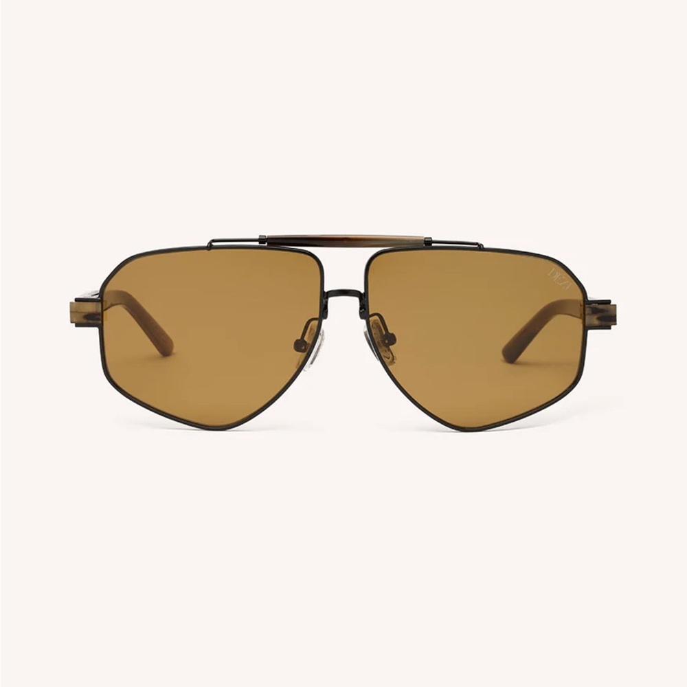 Dezi 6FT olive sunglasses